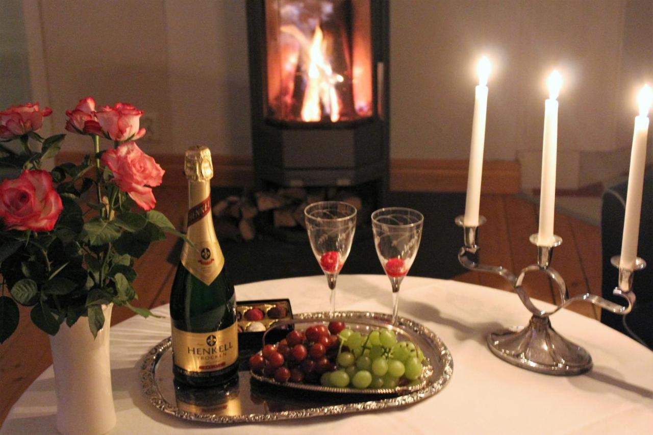 Hermanslycke Bed & Breakfast Tvååker Екстериор снимка